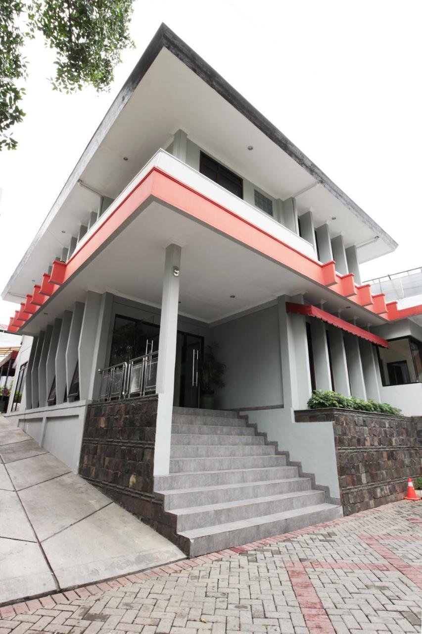 Oyo 202 Kuwera Inn Bandung Kültér fotó